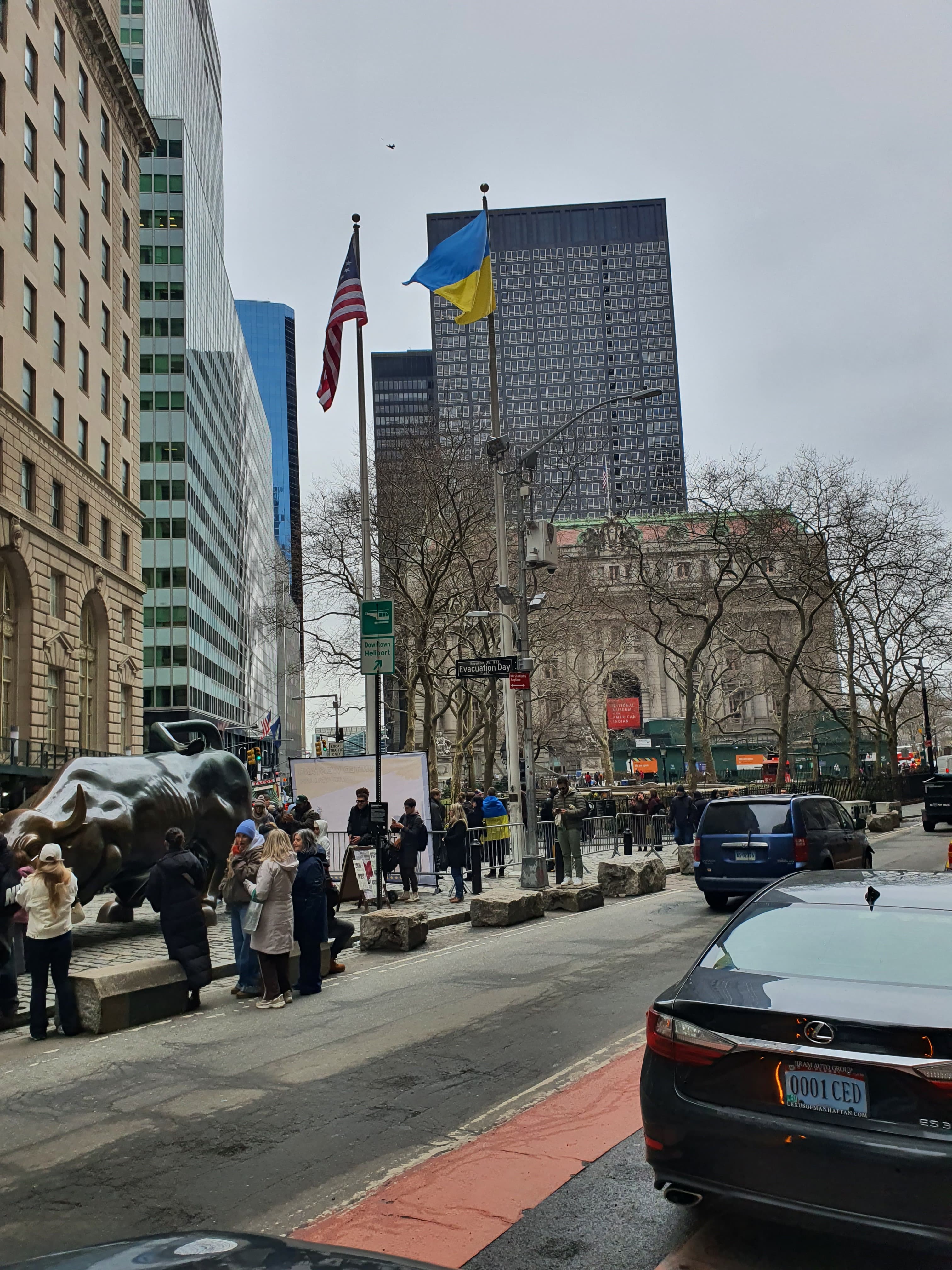 Ceremony for raising the Ukrainian flag to mark the 4th anniversary of Russia's full-scale invasion of Ukraine